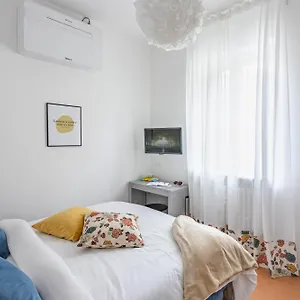  Appartamento Casa Fiordaliso - - By Host4u Italia